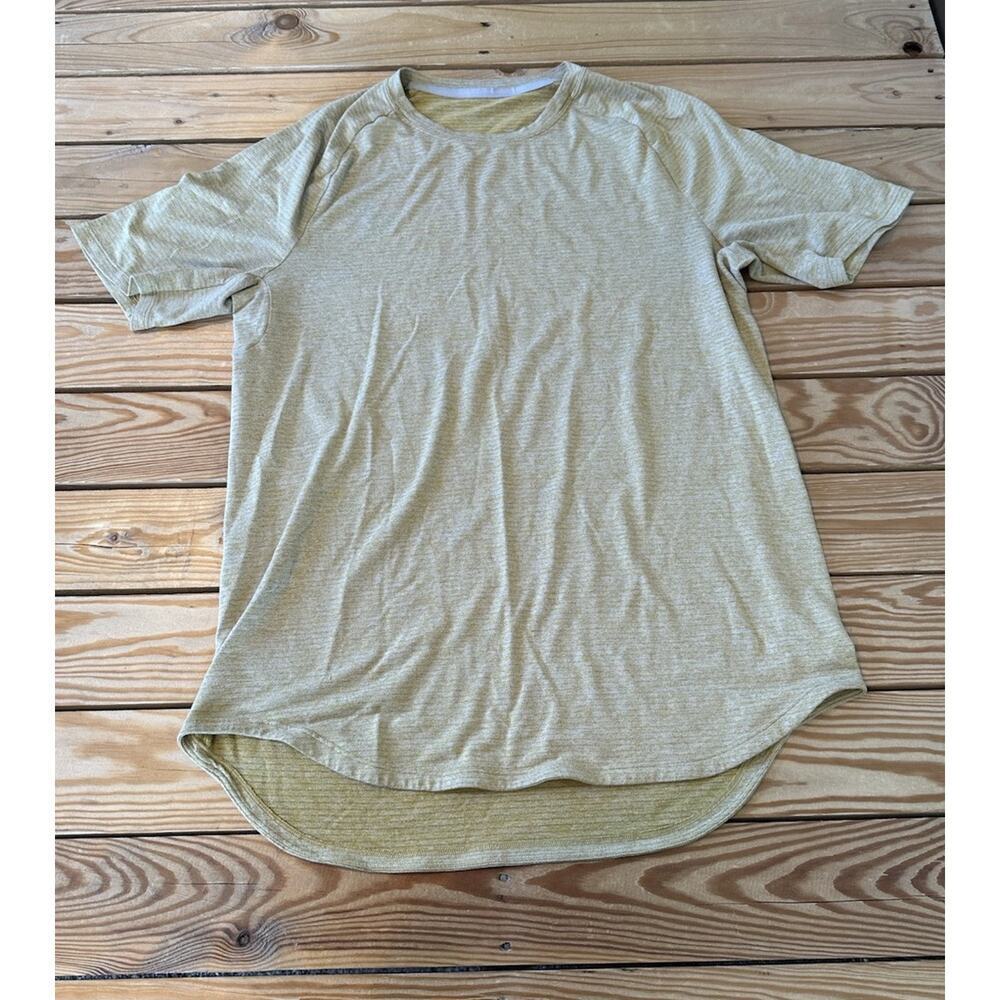 Lululemon Stripe Athletic Shirt Size Medium Men’s Yellow